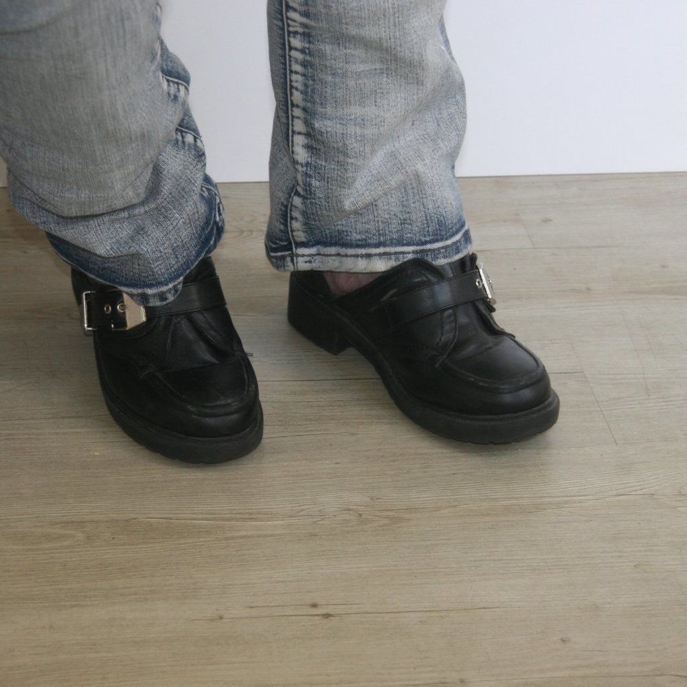 Cut Out Booties - Picture 6 of 7
